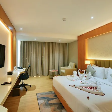 Clarion Hotel Bangalore Yesvantpur Exterior photo
