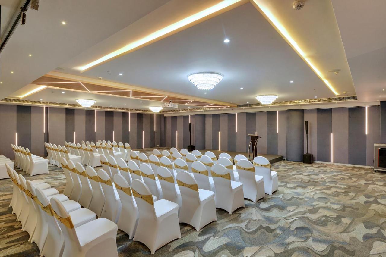 Clarion Bangalore 4*