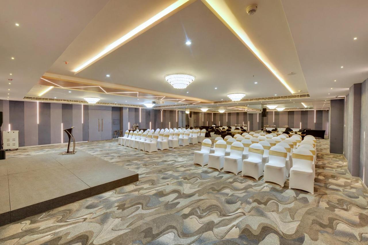 Clarion Bangalore Hotel 4*