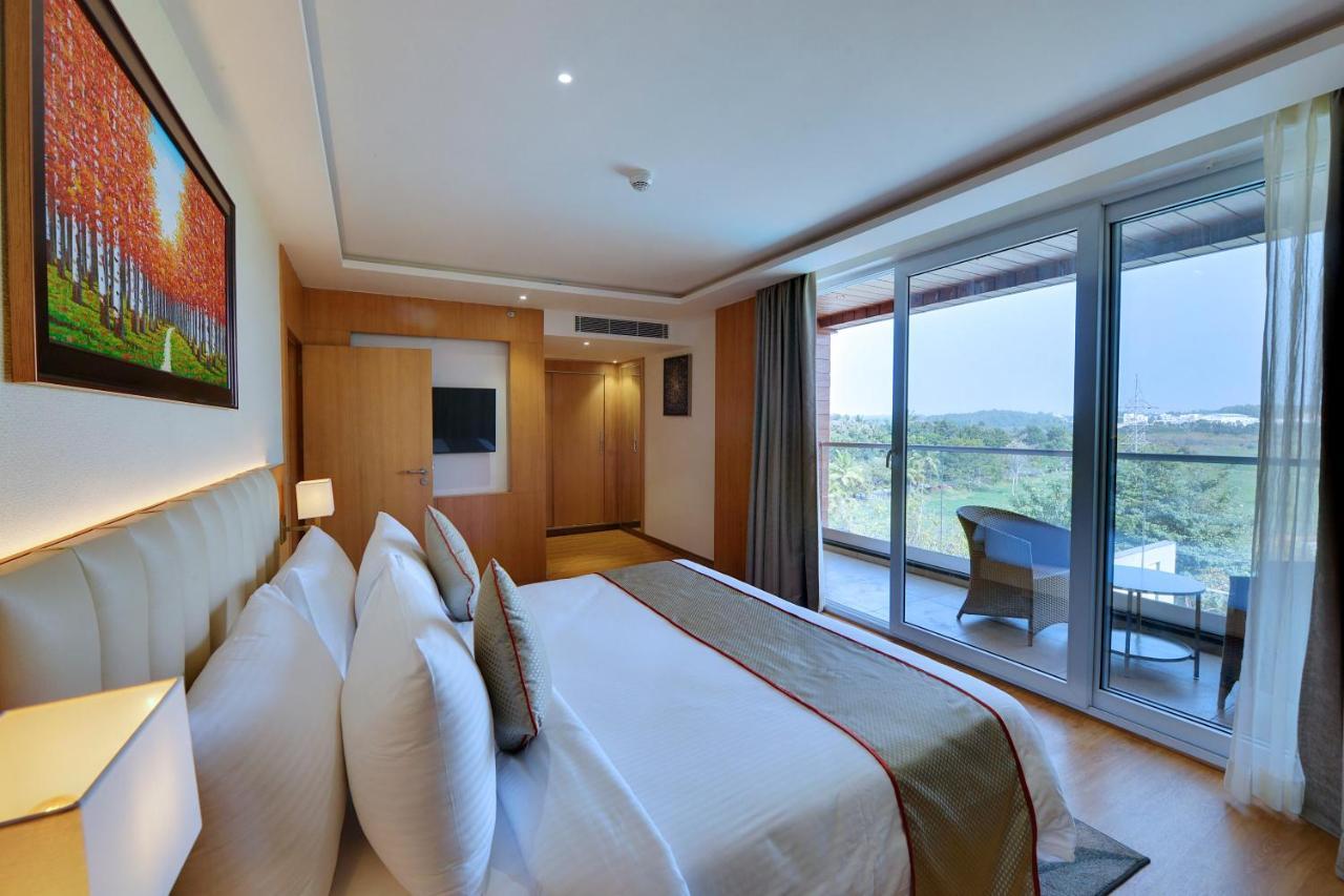 Clarion Bangalore Hotel 4*