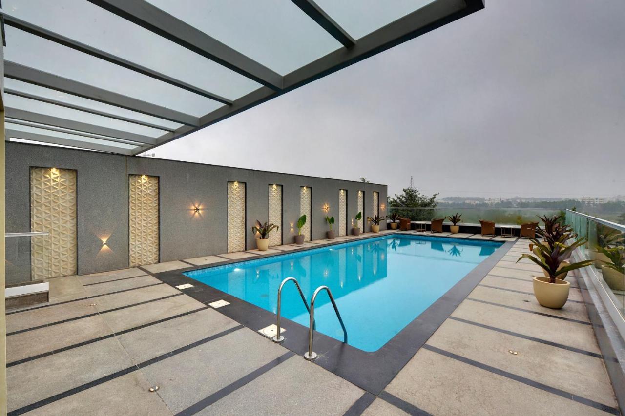 Clarion Bangalore Hotel 4*